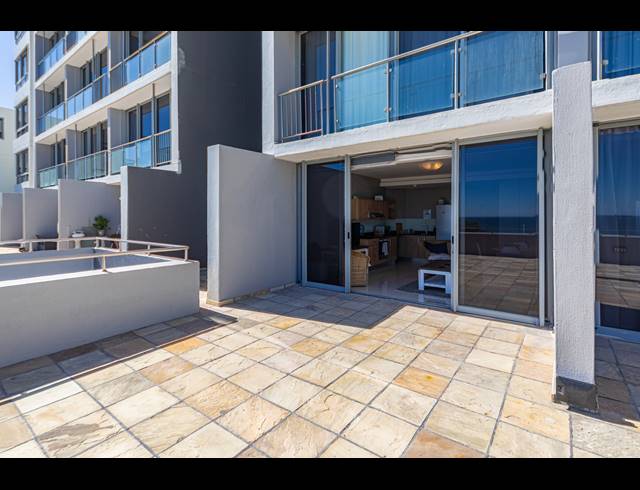 2 BEDROOM APARTMENT FOR SALE IN BEACHFRONT